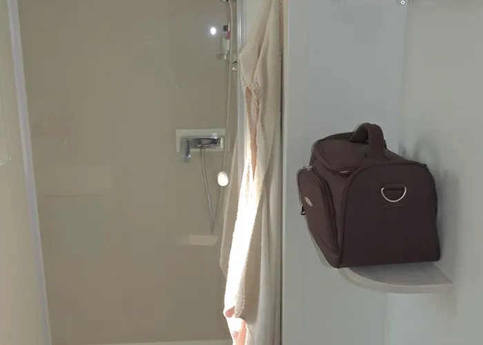 Chez Loulou Et Belette Mh048 База отдыха *