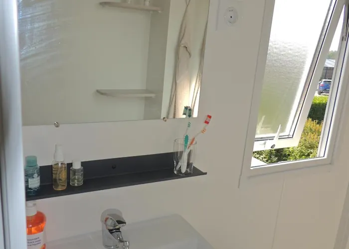 Chez Loulou Et Belette Mh048 База отдыха